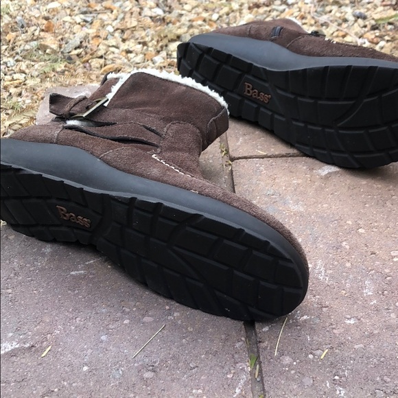 SOLD! BASS Ankle Boots with Fur Lining. - Picture 4 of 8